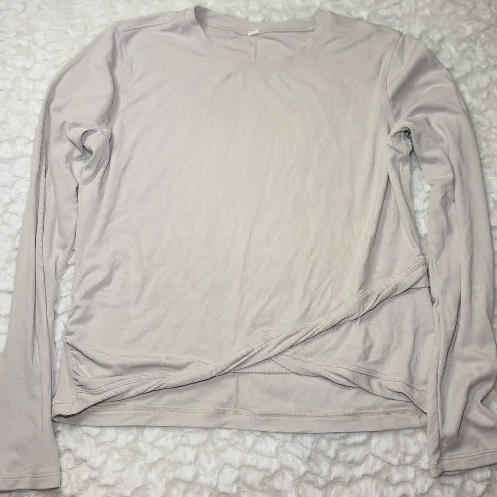 lululemon athletica Cream Long Sleeve Top